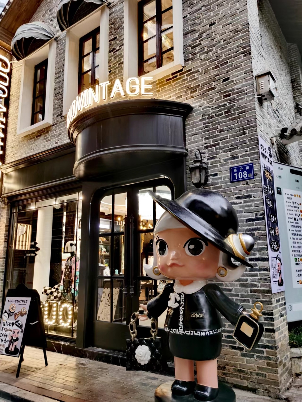 -f7LaxSgBhwQ8hCEoA7KPsrpT5YdSXkPWEvteEf2DonbMKa21Bsr9WfoV78W9z7z