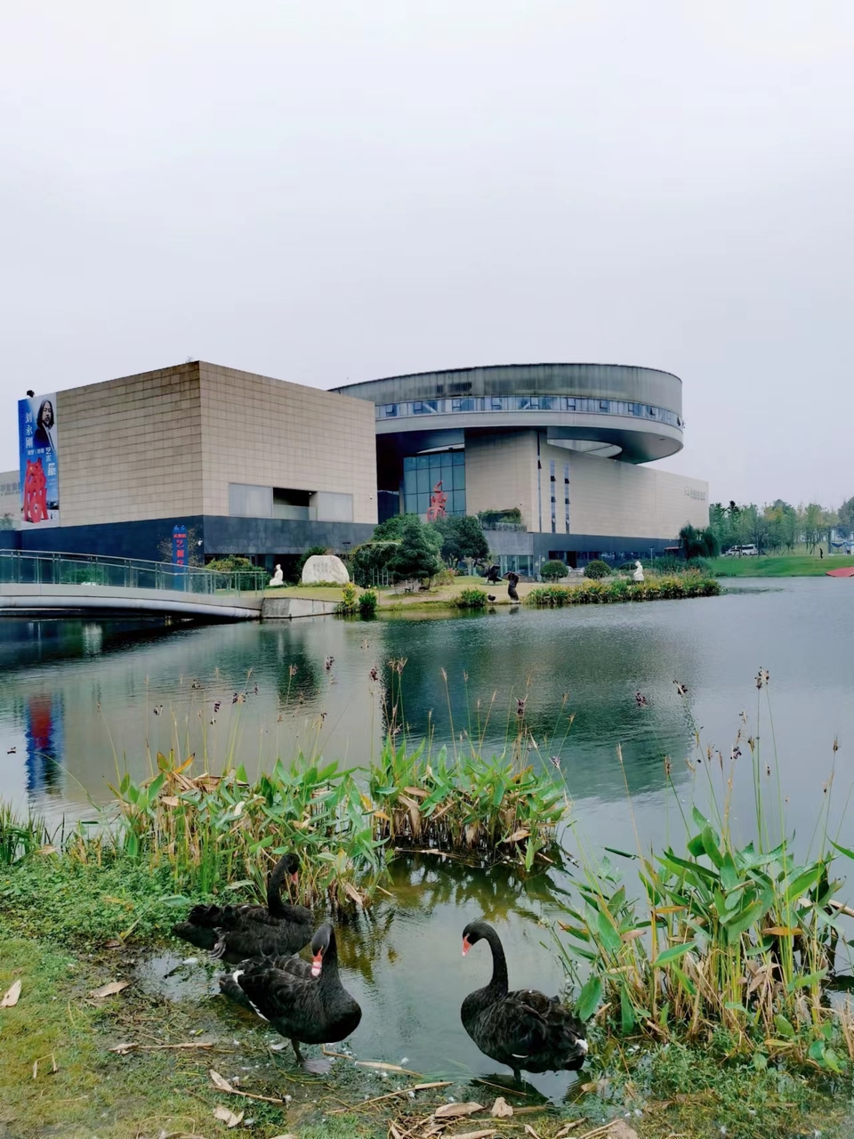 -f7LaxSgBhwQ8hCEoA7KPhjnl5z-lRxSbhzUHpCqzZxInwBHpSR8JxVqmOWmca8a