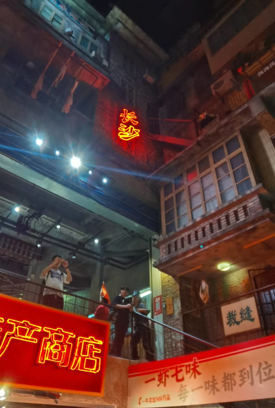 WqdoTKHviw07URWiXIVB4Ocd8AAYqjlFunUS9JpmdLw4jFBX4UlgYamsfBtWaLM8