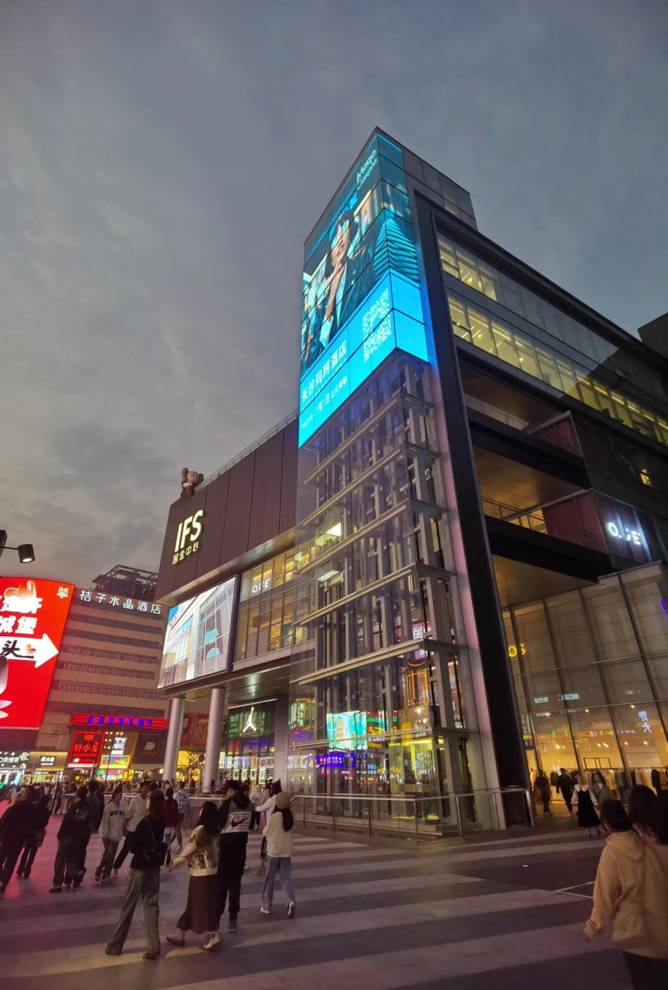 iktlRpBrerZv5i1kKmvUYRNvRrBRyMya8InZ44Ex8M3U3QyGz7zGuDPJZ6pSS1N3