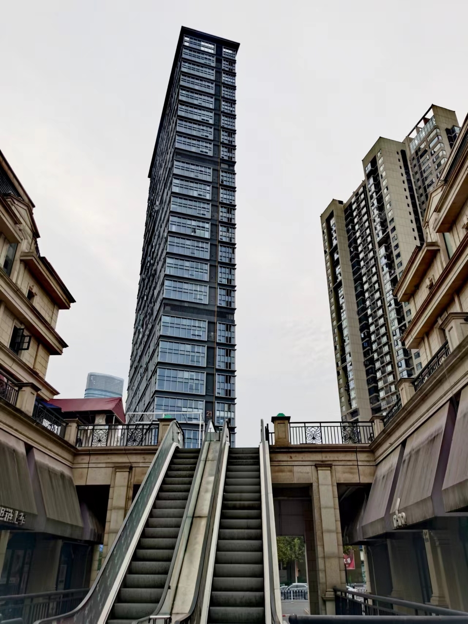 IlZWbq-d4Gsf0cfqesyrmTmkv8r7yB6zRMifJRHwwixmRfj-9CwYY86uaQ6LdVHy