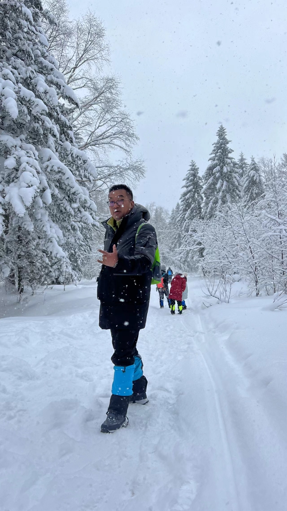 XphwQ_j4U8ImF8bxG13xUlPPSoV5oJR4lOzFMcpCY2r3lBrdz0UJhaurffbF5igG