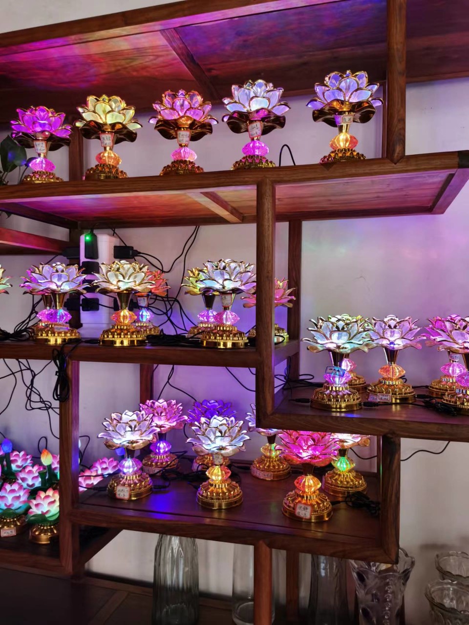 LxqNB3h6vtxiVc0rr39YwSevZJF8fLTOz_ED-S-DAMioP-y3-jY7vW17EX_vA-4f