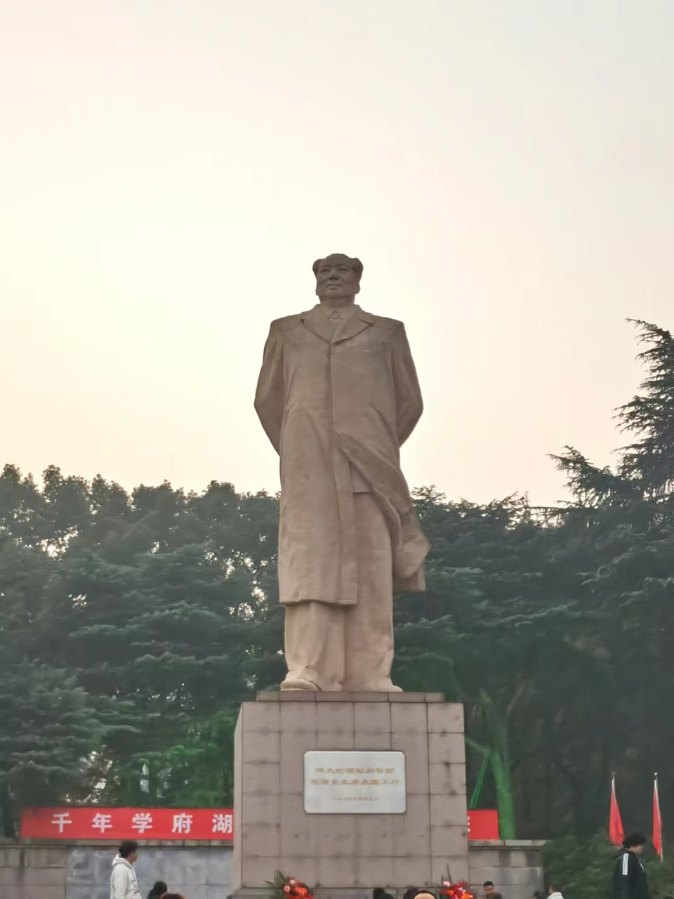 IKMuEFz8XwNirJa9i1VP0DOkyJMyjxnq2WGPGzjUj_647RqwHKOEf7Lr7cSVCv58