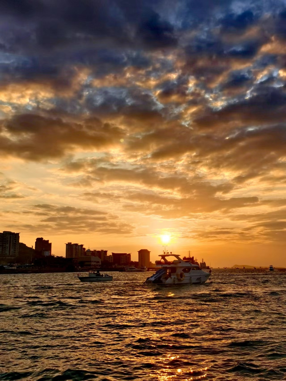 JFUmd40YugPeNQcIF0eD5f1I83MWi_IQJwfkbY10wuExzOZXCXTsa1LcNf6VowQQ