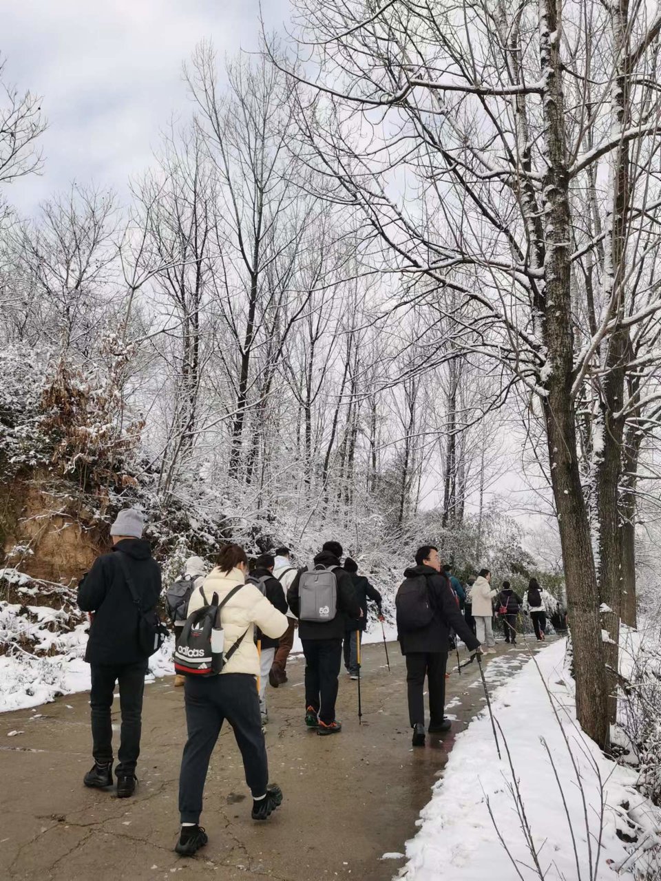 1a_2ObpNB_TmsoJksdunSh-vACHrtLpNsf-UyUa029YTuuacfQ4LMOX3nPTt295C