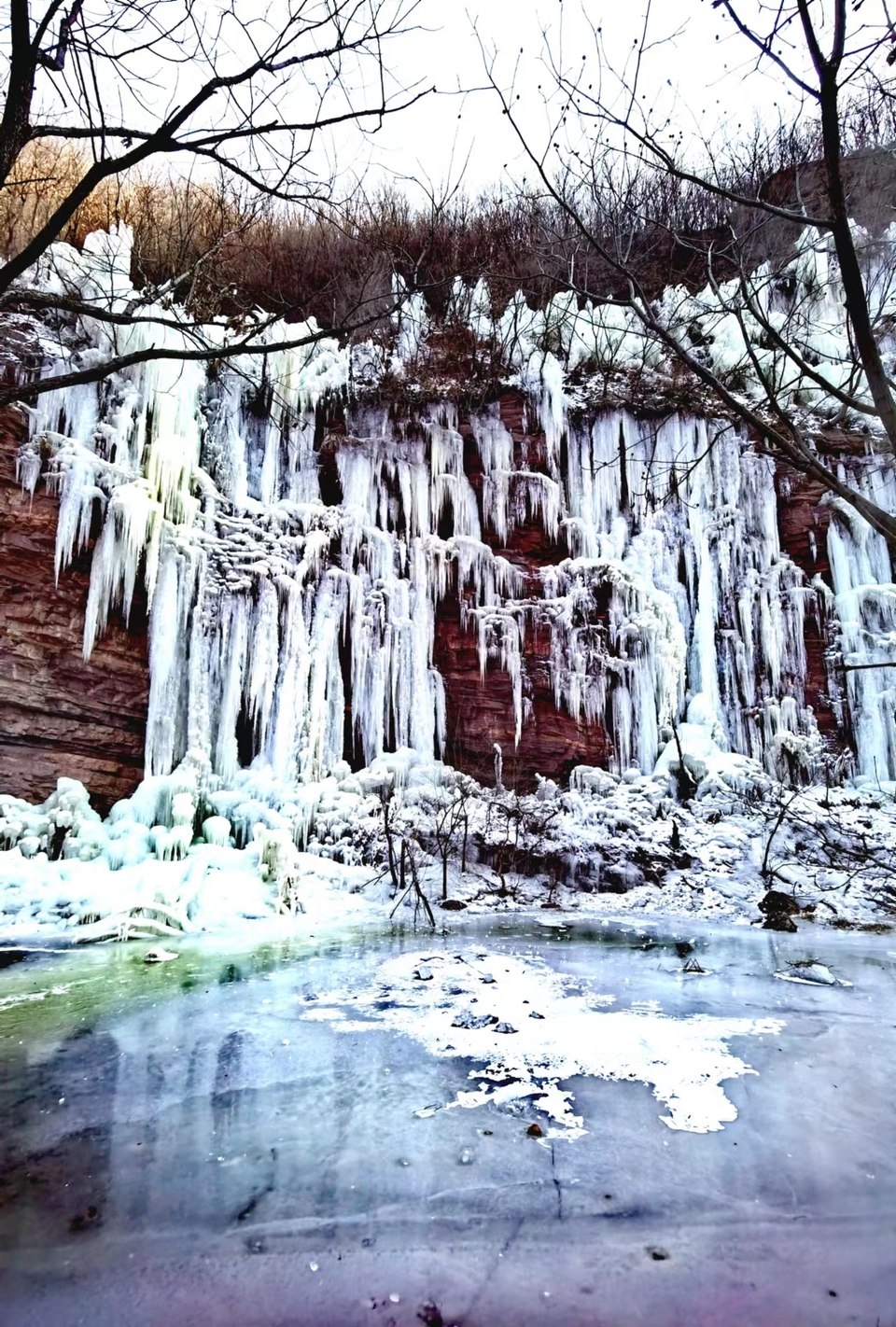 EFiB0NLppLa8_324xGUHo4Pm1_arRy3LkpVyYPMX99ibOtb12v1Hc2GOpW-6Dcq9