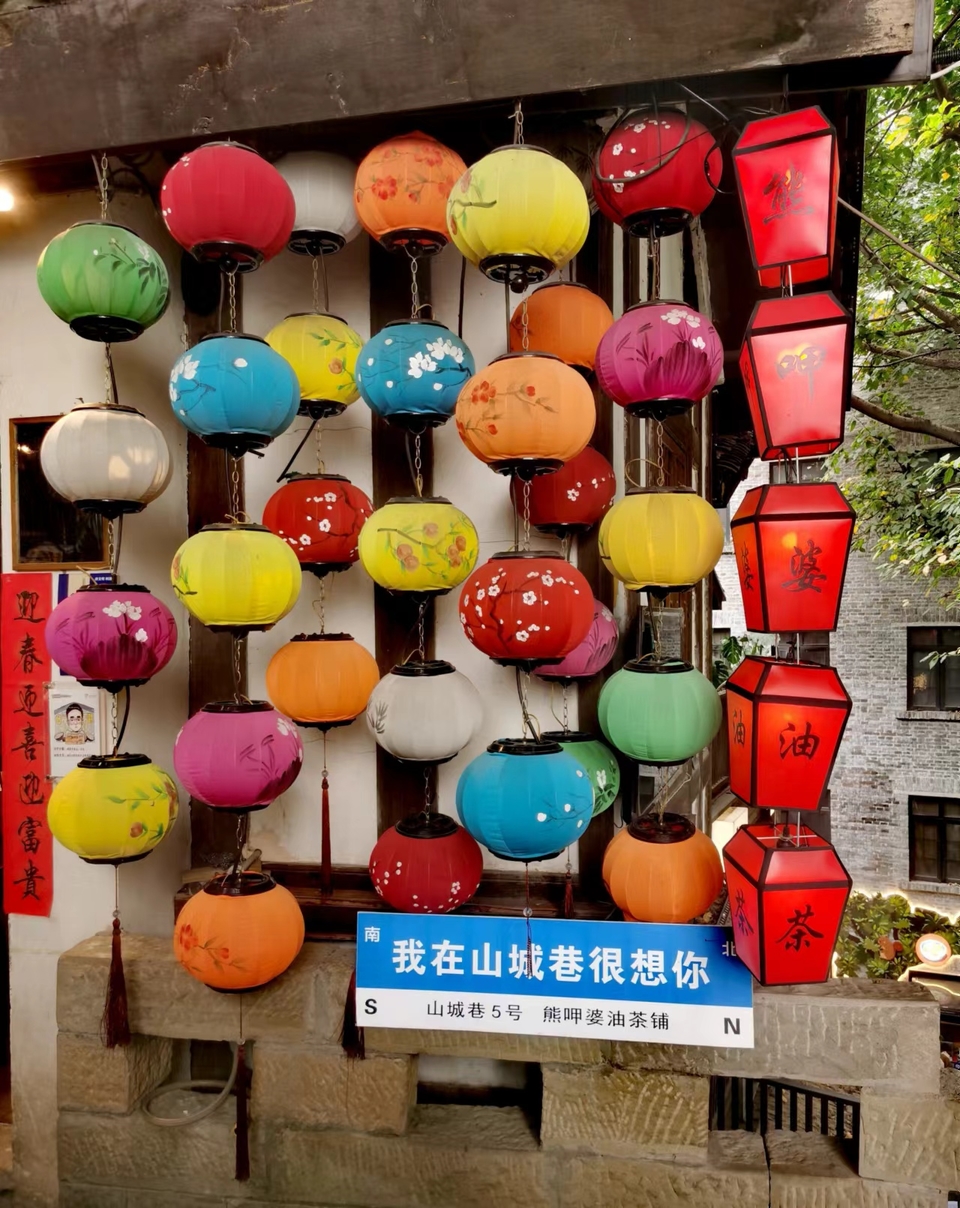 Ax-gwfuXqxZnbqlJodlJNM5TT_ypIDE8jL3fUug-4z5cKrO2-BiR-RDogJk8Jnql