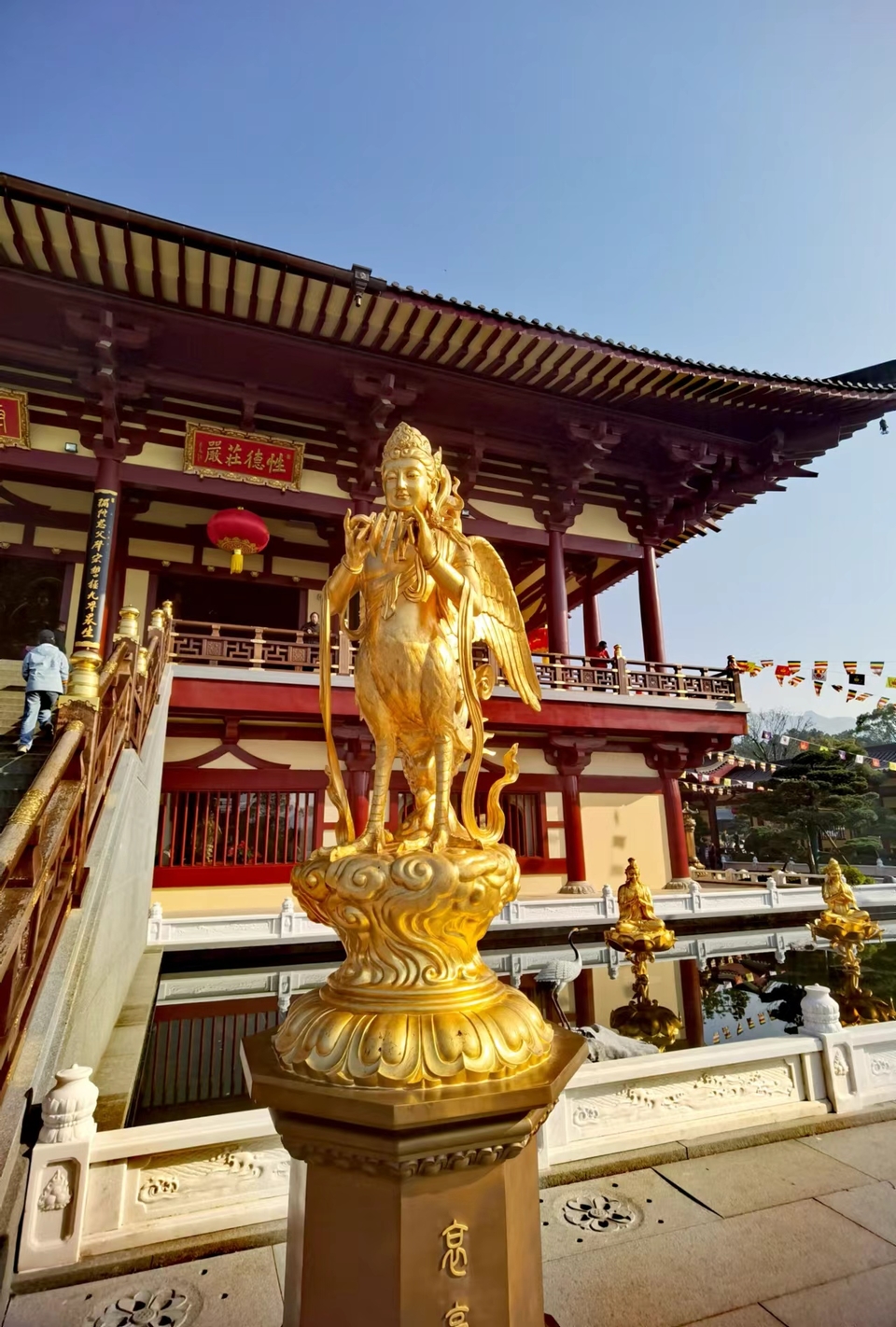 4qaj0HF3xWXom-sdkO51bSNPfxT2vB_wNcLNv8hvHkyOK_WNCA-kKqOQalOZ3egI