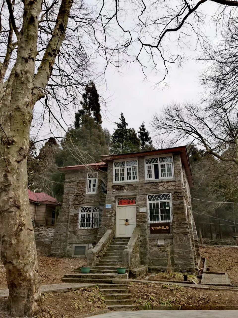 4qaj0HF3xWXom-sdkO51behnq0_c3EzwmaXKdU4W_axrhMPBVt7QsSJNqWHoY0gE