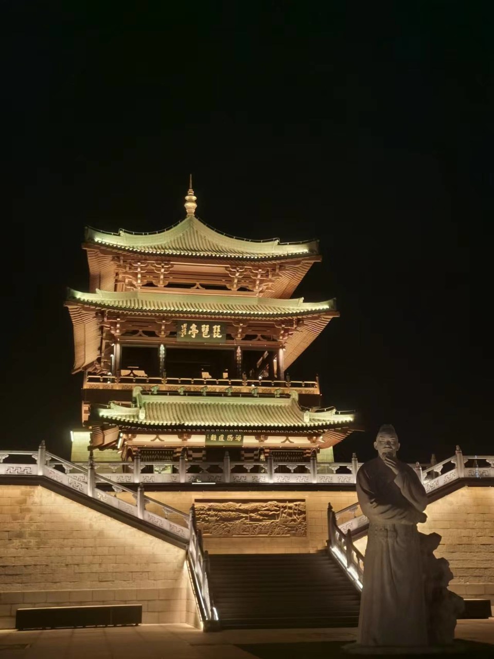 A4rKA08R7wY3m-oV1BuG7lj4K6mTbSnGI527zEiReJ1TZHWCz3_XnnXClh743s15