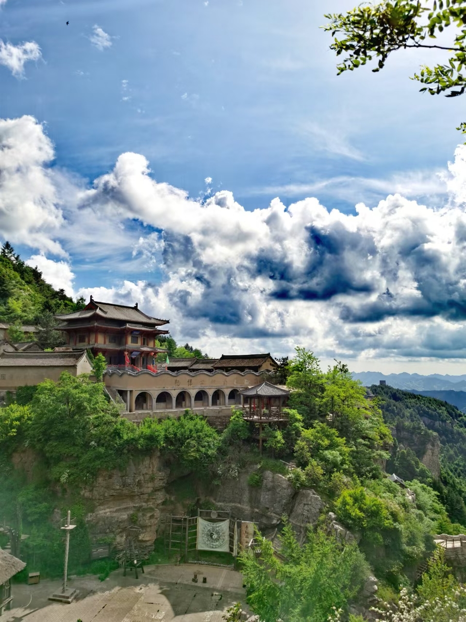 HVgA0VVPxE7g7NE_wWgixc3NDbaXiXcdZgBW1Qlj_8d8QoAQrZu86XmMybYiDlrt