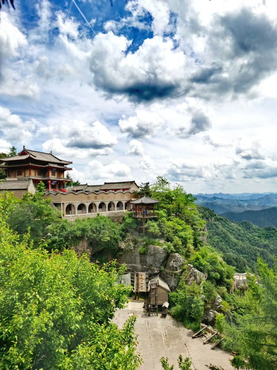 HVgA0VVPxE7g7NE_wWgixTQadkEZEliVaN_d8YNmQkA0hf6jj7RsLP_PwZQz7wEI