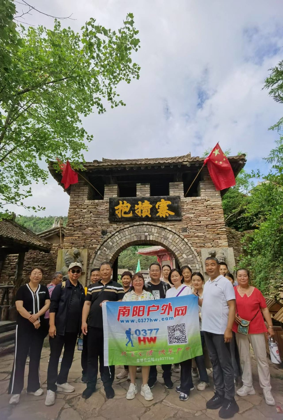 HVgA0VVPxE7g7NE_wWgixfWrvVT8GBXDKMitrHXjzGkCYscYV0_NqlwPEeKEmg1t