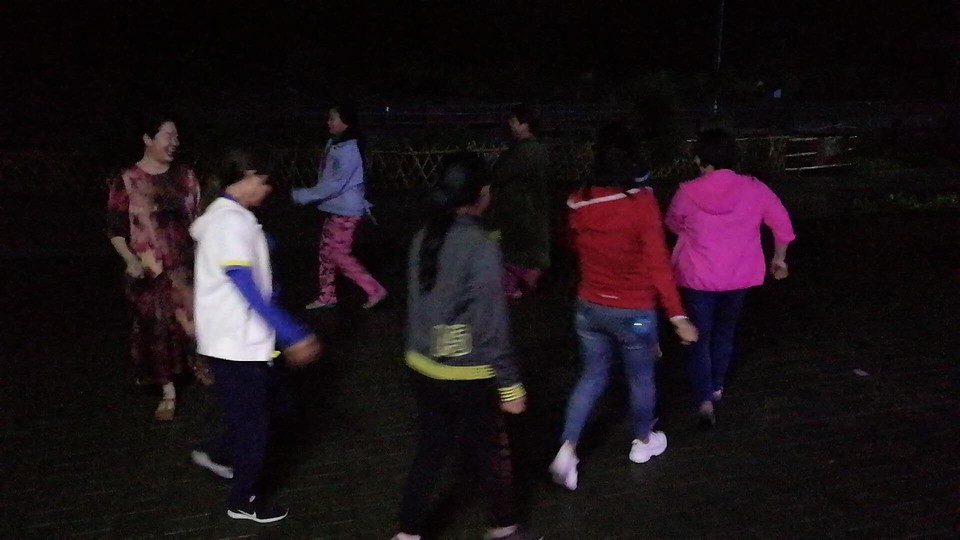 -b36QFNyaCdUnnjtzPaVk70CAd_iY6EhHY-gW9JbL7CRnMLWTeM75UiZW7Bt5Pyv