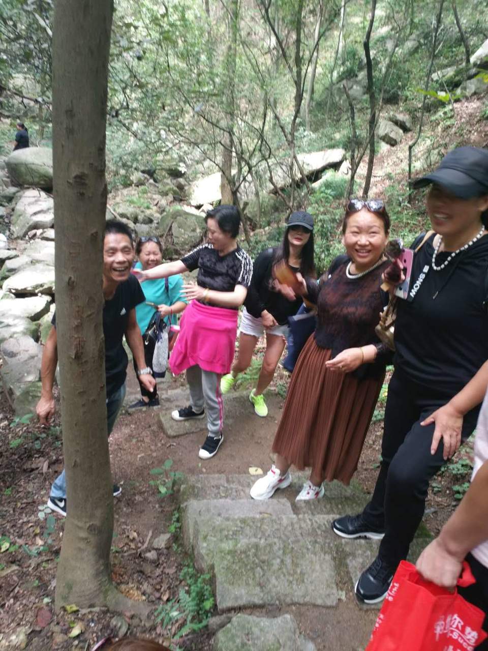 MSjO7vkYIfm0ilhsAZo0e1Sd_jE1V1GQzmZL4fRshVl7h7si-juLYkfX2R_j8g3T