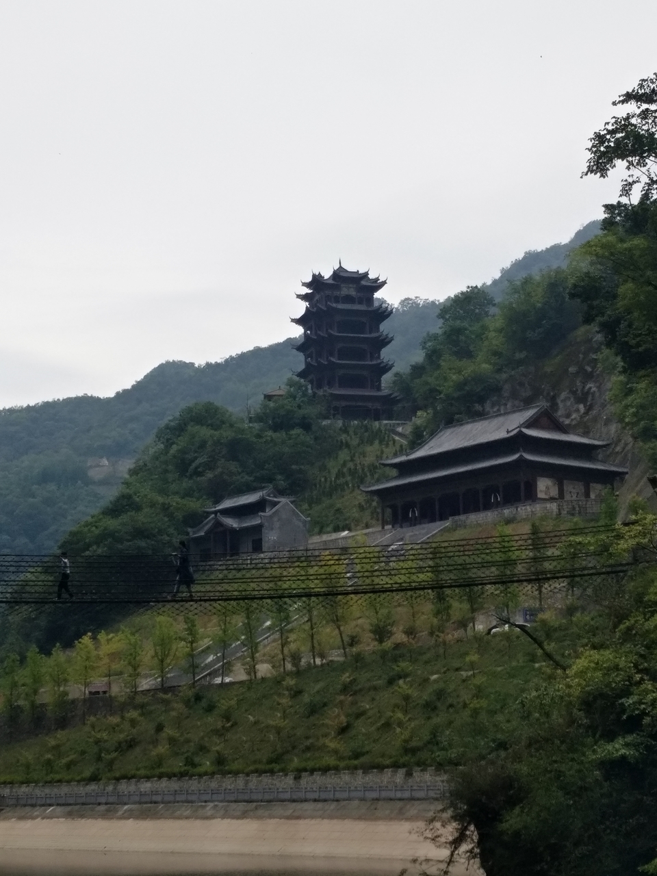 H1LdO0_zTkg3_5v9X2gEqg13W_dPf5sp-DwMTQu7cVthUezDW4o5EZ0BdbFyeRZC