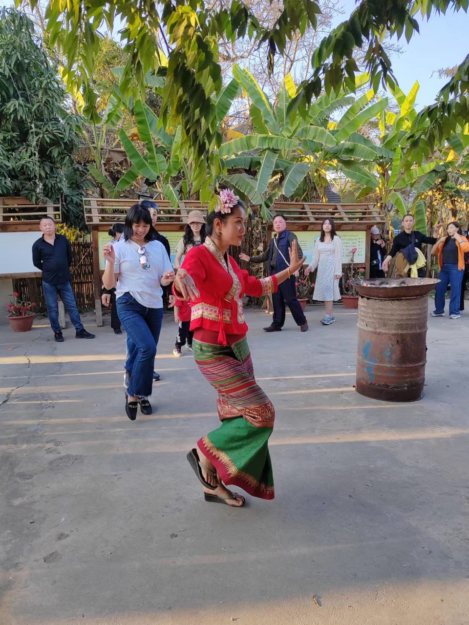 zqklAu8kXDeUi6TmrOi4tIJBtUUXBdYIy7S6nEBsuXz5Mcc1PFiEEHCTJfN9Edd0