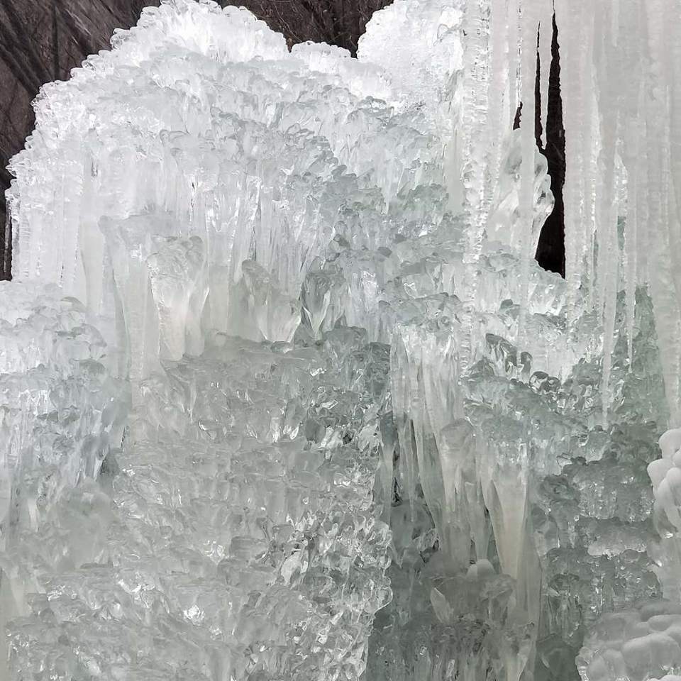 AyeW-HfYR5KamHH8SRI_tDLfvf--Gg-gFGbCf5Y3leB_51bHdugpV_vJDQ6jtpp3