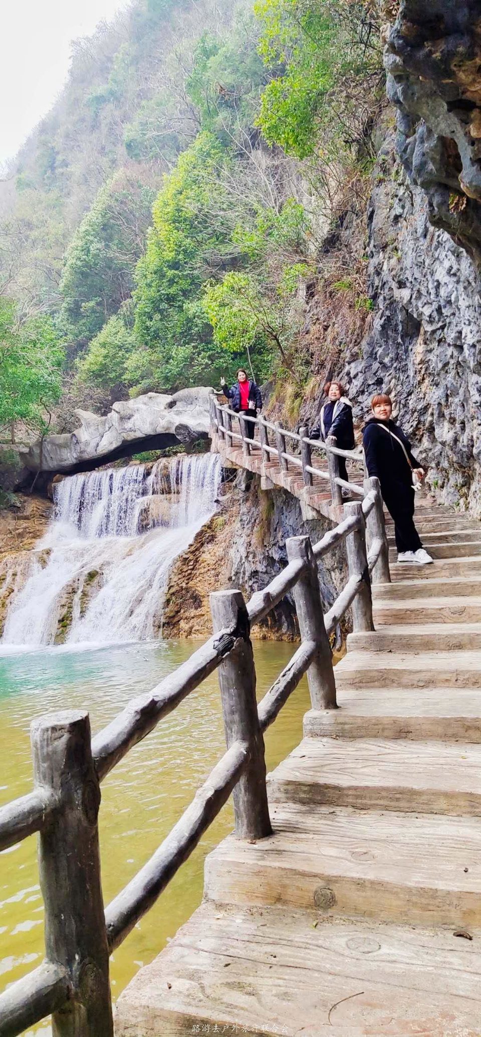 Cs9URvbsBOKao18H_IxuDGRlfI-CljPv-UFsqzWc9-Z4DBtasSaUbyZHVawoYu2q