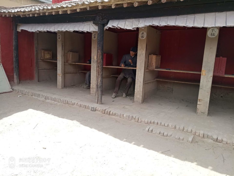 0FeVvN01ck7GQGuyEb9wdsHCq0aG-1_J0g25tAln6hb9K2mLopPi2OHpc-MmSiXs