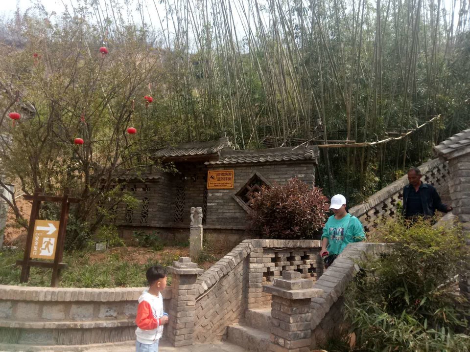 FmRmt-8tGb9OVyju_InyMZLbGjdI3WJ96iMTUF9-znobLCpm4WzTHA-tlL3Vnods