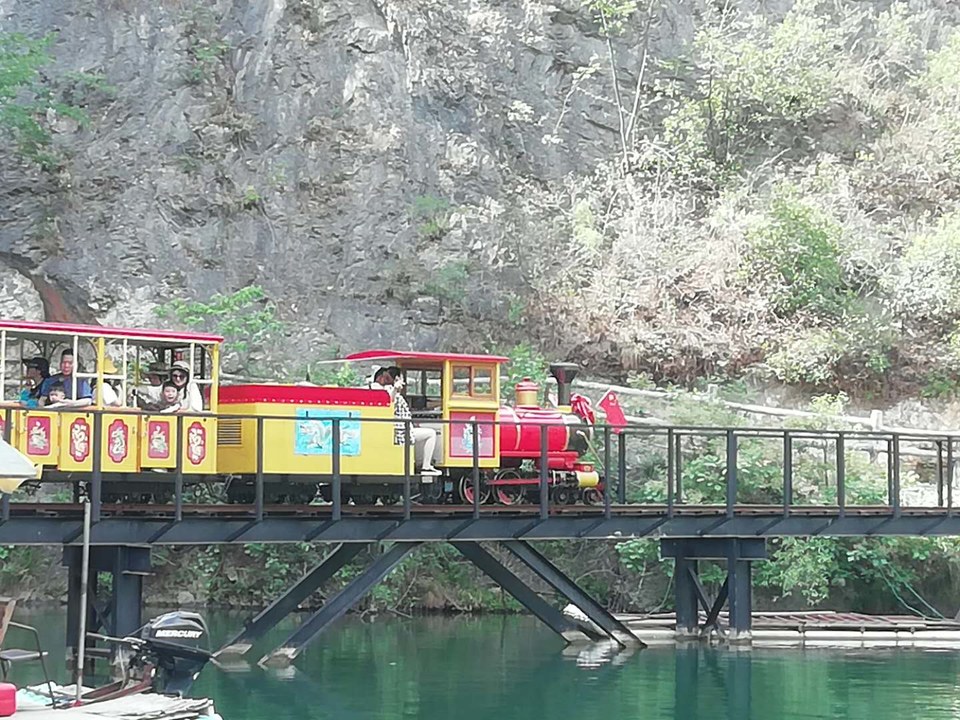 f_kKY2WDU1VAf2YZuj2ASu_HSP52Gr2MYY5XvPRh0qq23d_vXNauRRuBdh7vm8F8