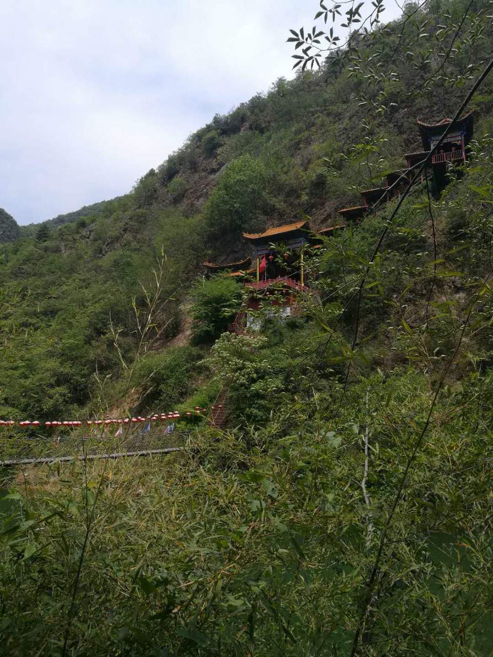 B1GBSX-F_NUm5MU_n8UQOGexCUoh1bTq6ddCOay-kEV0cZs8i15vv6L-1FGYxohX