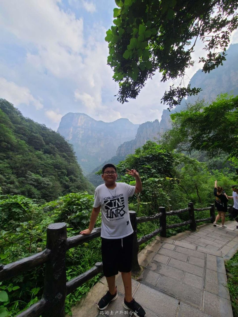 5NmhIfyrLi8I-uumuOuHDvKq1lFk7s526b_w-uHTO67eInUw3R8pi-Z6BjOSnPR0