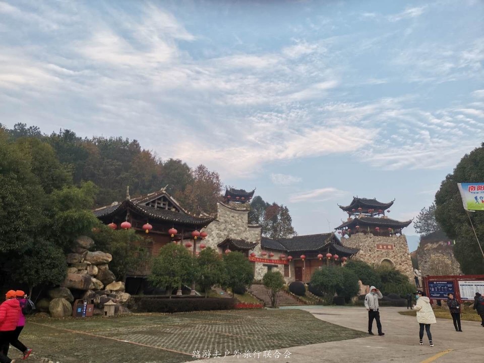 oMoatyeAmPyoXrcU3tFwJIhOhAmLgk1vvxPHG0dnxWxtZnpFKZdw-GW-i_RmKO-H