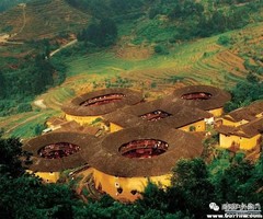 【春节8天】第一车已满，新增2+2保姆车一期，可半躺半卧。户外网领队全程带队，土楼、云水谣、鼓浪屿、福州，崇武古城