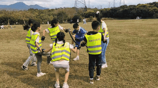 tutieshi_640x360_7s.gif