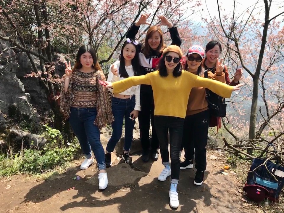 ABA1D23E-D4AA-44E4-A176-99A2A7EFBCF5