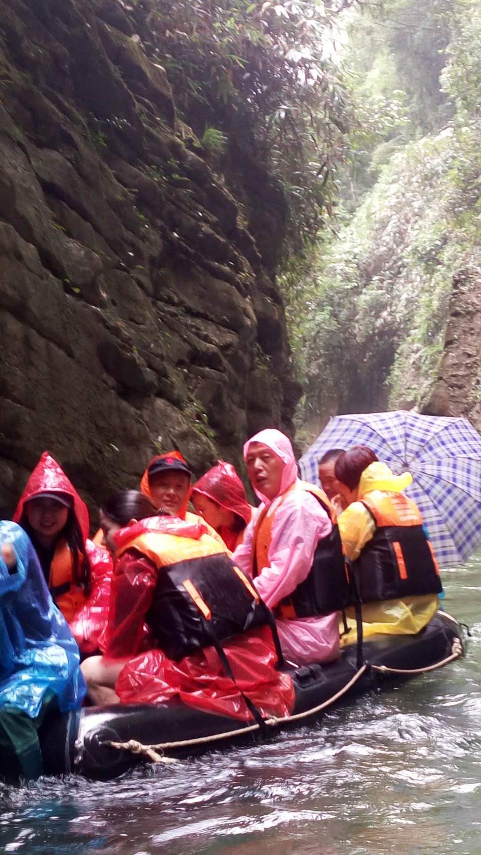 NwiVQtkdcDIPeT63Diw1IZgwA-SKtbc5Jj-54d5mHrs85xThnFoaL5iHuiV7iU6v