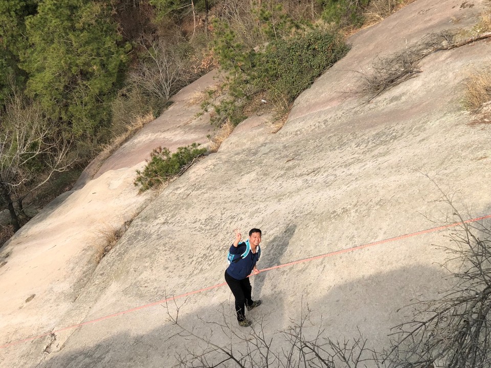 DDBF036D-55EF-48E0-9AEE-8115CE9B2911