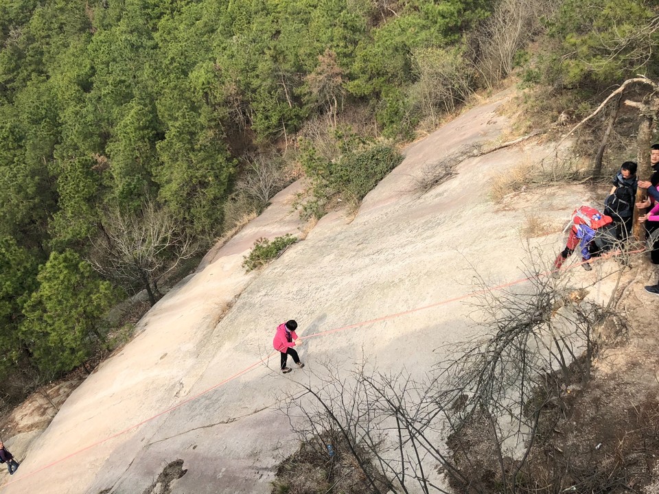 EDBDF5DD-DB49-4B40-BF80-4FB2F886572E