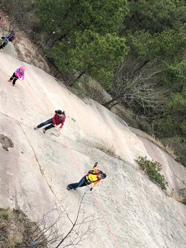 67C93D26-DC0E-4F04-BCDF-45E3FD51A7A8