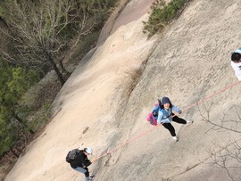 249BB1A7-6792-40A3-843B-BE19E53CEAB8