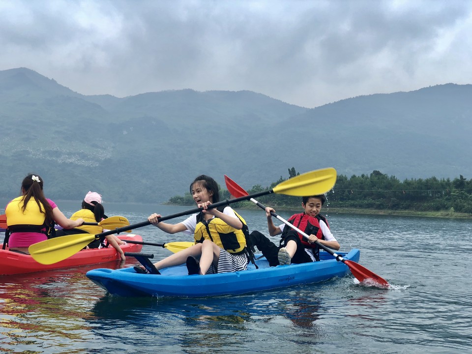 61D65D9D-FB8B-40CC-AB90-7C110B76403C