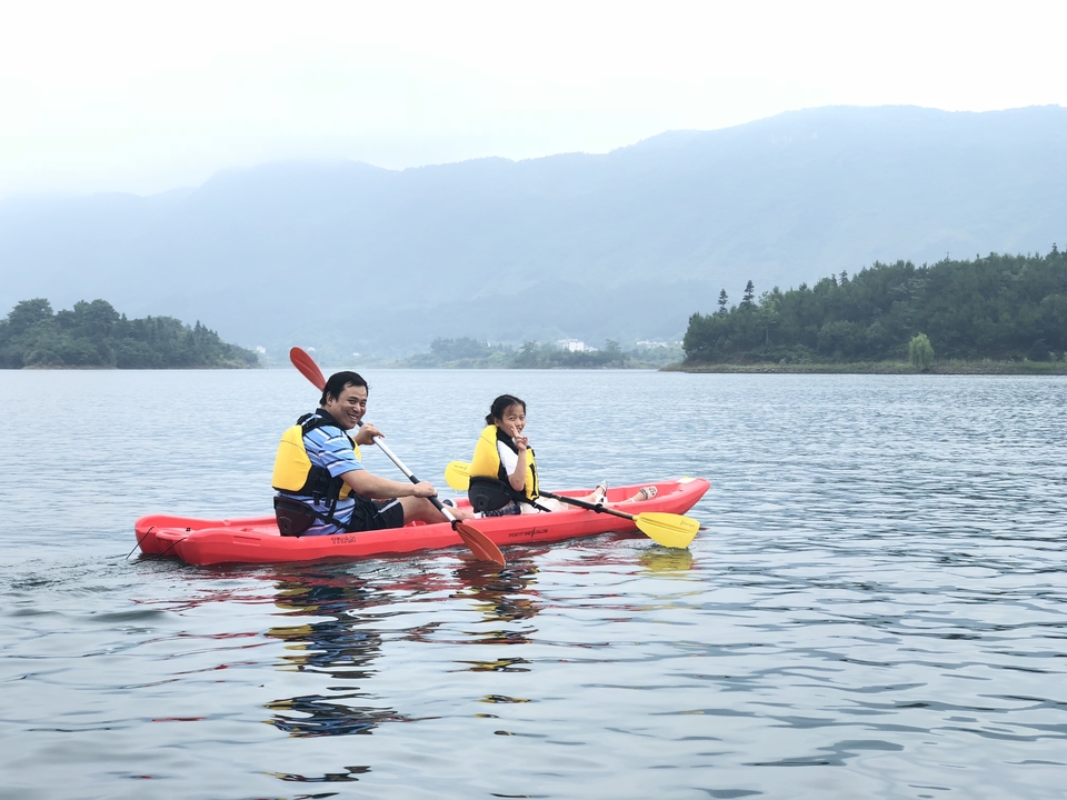 D54B45A2-B3D4-45EF-8701-6469F085BF7D