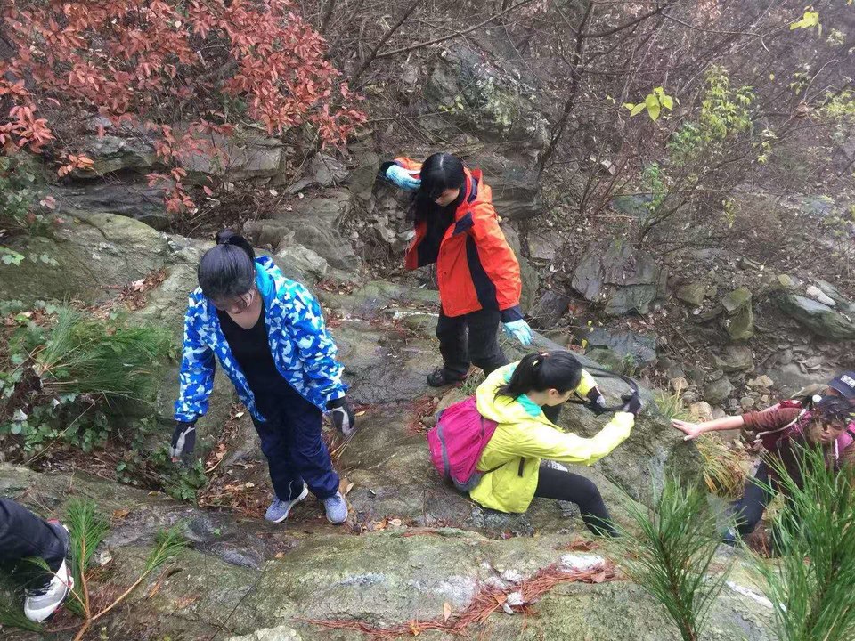 RRgWiBbPqZB8fioIr1t2GUfI_hP1Jjsi6ntonSIq0-gK3O3mE0qF58VAWDw0-UMW