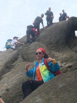 F055F8C7-44B2-4278-87EB-429E66B630CE