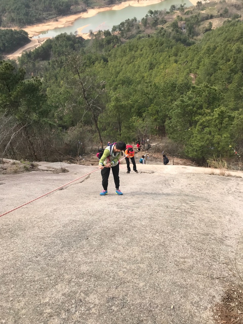 AD7254A6-12E8-4A9C-9931-978CE8F18C78