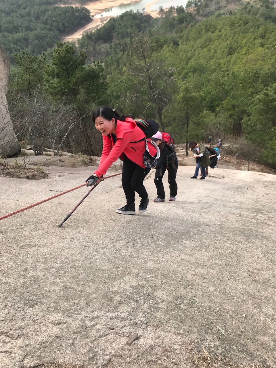 31A72B40-2667-4EB2-AE42-632B91194353