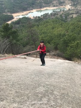 3305FA9A-4AA4-4D22-A473-9E4475812882