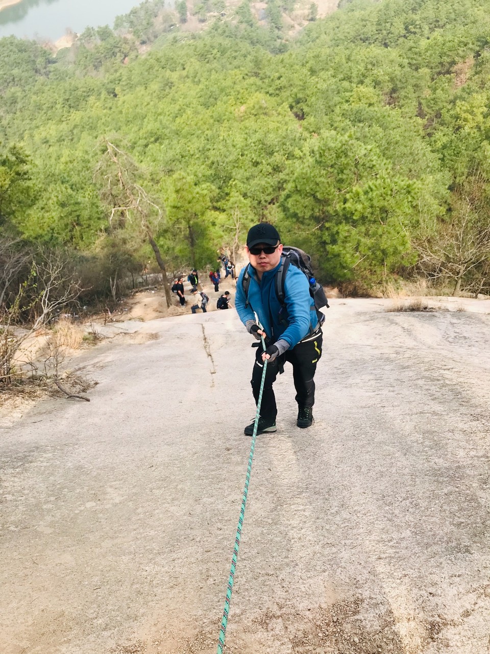 1F1883C5-DE0E-4333-A916-8E8AEBE4150C