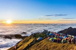 【户外圣地--武功山】11月17-19日 绝美武功山三日轻装游（户外/景区2选1）