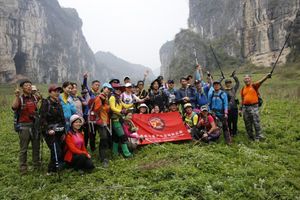 【中秋活动】绝美徒步线路 小张家界槟榔谷 天使之城 地下溶洞 草泥马峰