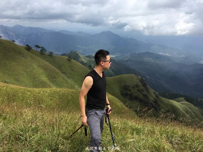 b0cd9f484973e57d3f8a2aaeca8f5c8c_big