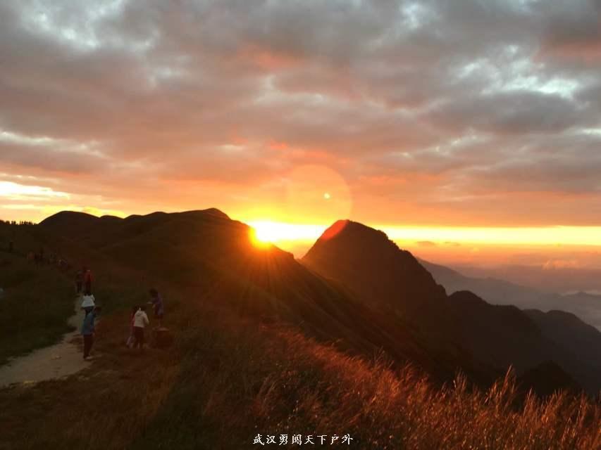 e143fa6fd6033ec55e8857520fa44740_big